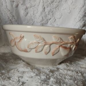 Vintage Ceramic Farmhouse 10" Bowl